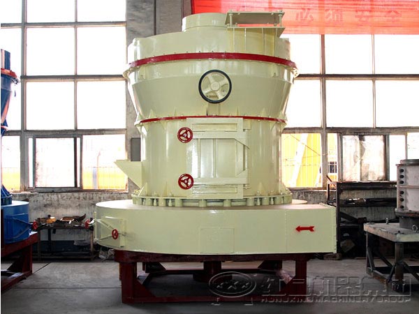 河南雷蒙磨粉機價格多少錢？