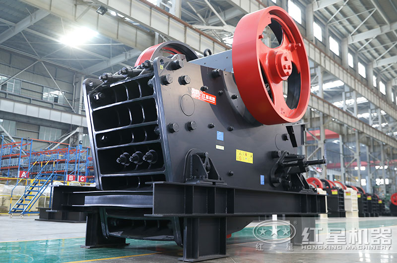 顎式石子破碎機圖片 顎式石子破碎機圖片