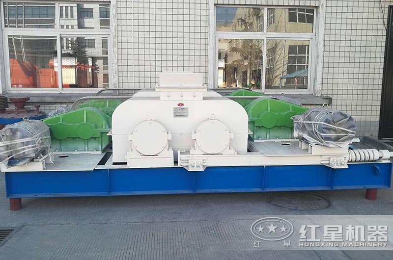 對輥式破碎機(jī)圖片 對輥式破碎機(jī)圖片