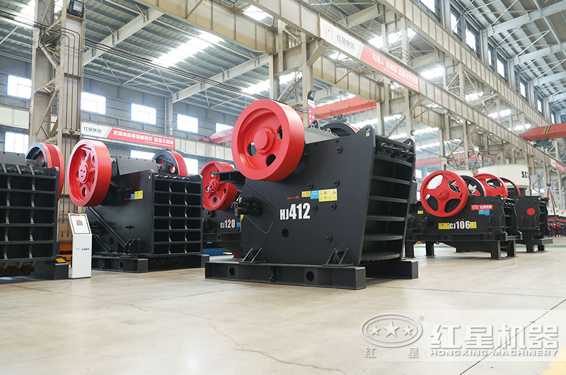 顎式破碎機(jī)圖片 顎式破碎機(jī)圖片