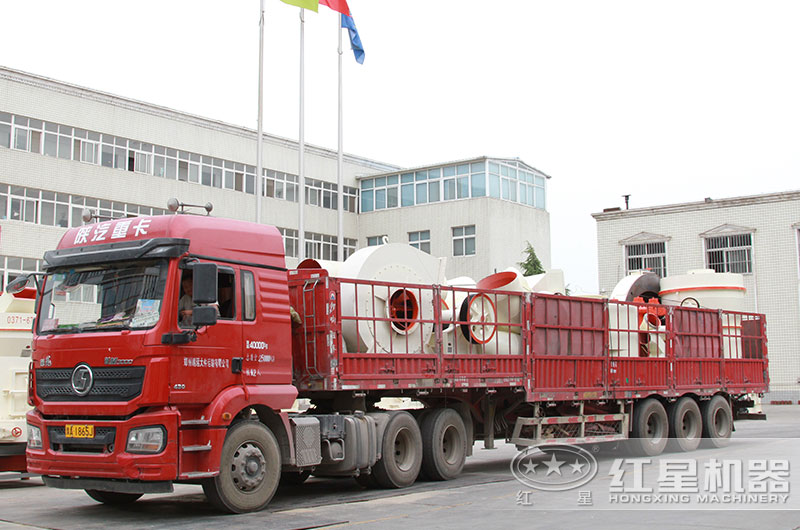 膩?zhàn)臃墼O(shè)備發(fā)貨現(xiàn)場 膩?zhàn)臃墼O(shè)備發(fā)貨現(xiàn)場