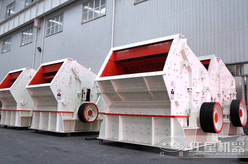 反擊式石墨破碎機(jī)圖片 反擊式石墨破碎機(jī)圖片