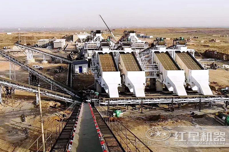 河北客戶(hù)大型砂場(chǎng)，配置多臺(tái)設(shè)備