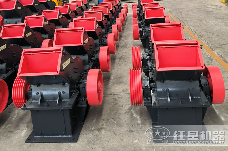 800型錘式破碎機(jī)圖片 800型錘式破碎機(jī)圖片