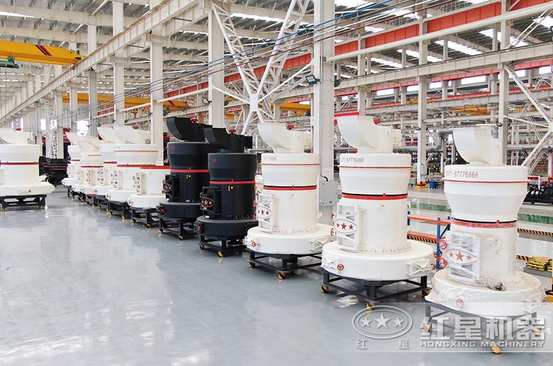 不同型號(hào)的碳化硅磨粉機(jī) 不同型號(hào)的碳化硅磨粉機(jī)