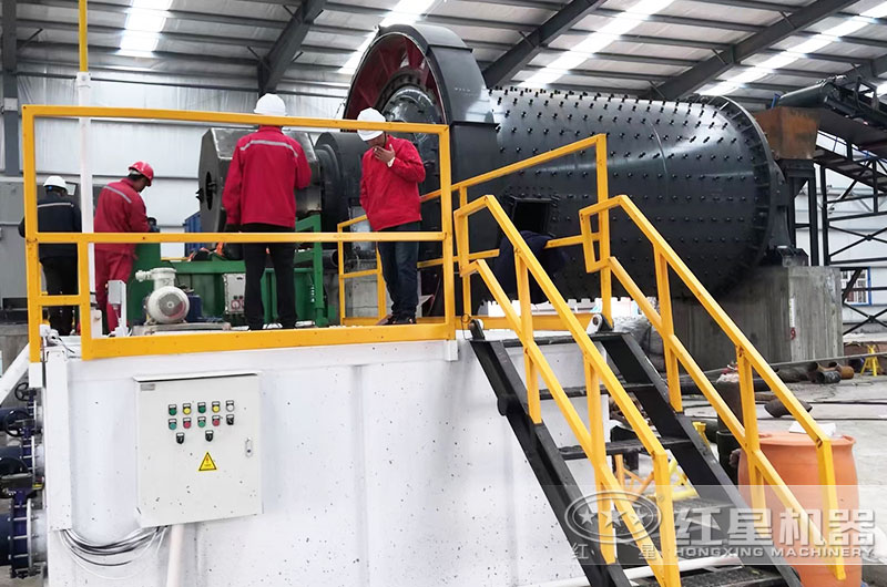 水泥球磨機(jī)客戶現(xiàn)場實(shí)拍圖 水泥球磨機(jī)客戶現(xiàn)場實(shí)拍圖