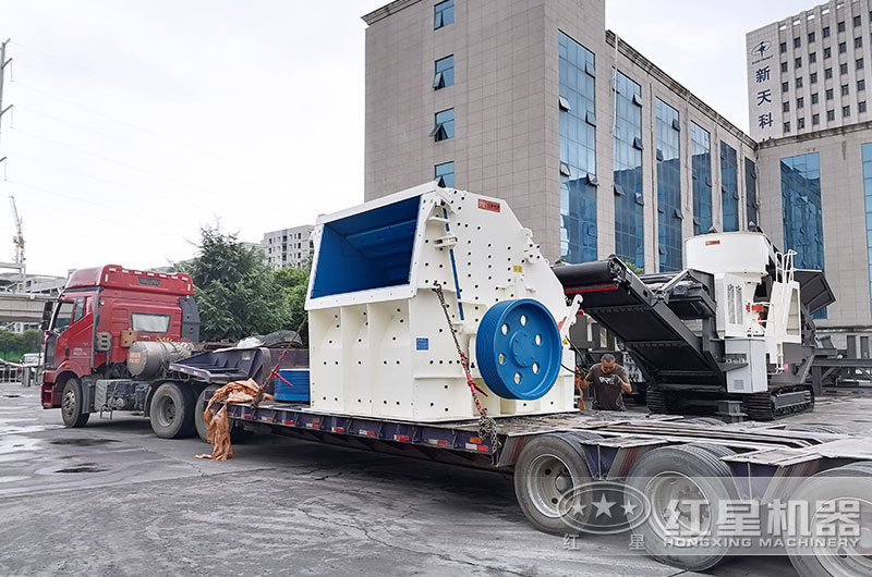 設(shè)備裝車發(fā)貨客戶現(xiàn)場 設(shè)備裝車發(fā)貨客戶現(xiàn)場