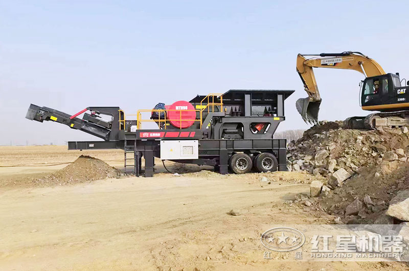 河北客戶移動破碎機工作現(xiàn)場 河北客戶移動破碎機工作現(xiàn)場