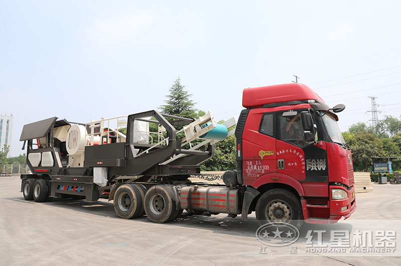 車載移動(dòng)破碎機(jī)圖片 車載移動(dòng)破碎機(jī)圖片