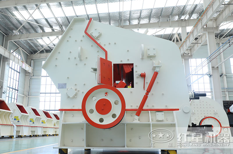 1515反擊破碎機(jī)圖片 1515反擊破碎機(jī)圖片