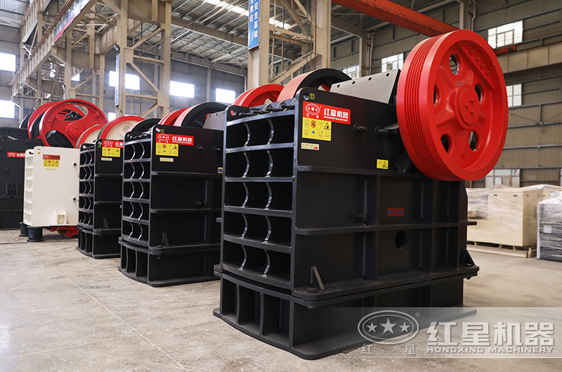 顎式原煤破碎機(jī)圖片 顎式原煤破碎機(jī)圖片