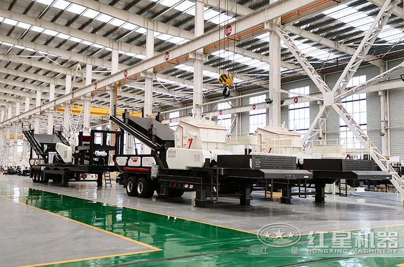 移動建筑垃圾粉碎機(jī)圖片 移動建筑垃圾粉碎機(jī)圖片