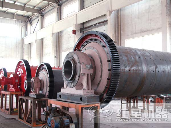 不同規(guī)格大小石墨棒磨機