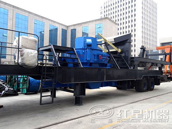 沖擊破車載移動破碎機(jī)