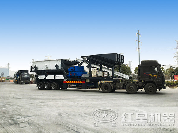 車(chē)載式移動(dòng)制砂機(jī)入駐云貴地區(qū)，拉動(dòng)當(dāng)?shù)亟?jīng)濟(jì)發(fā)展