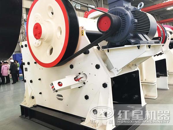 新一代CJ歐版顎式破碎機(jī)憑借高產(chǎn)、低耗迅速走紅市場