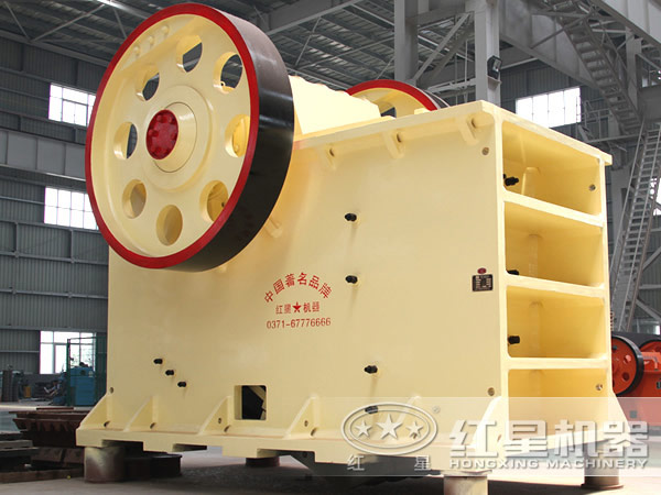 大型粉碎石頭機多少錢一臺？有沒有優(yōu)質(zhì)廠商可推薦的