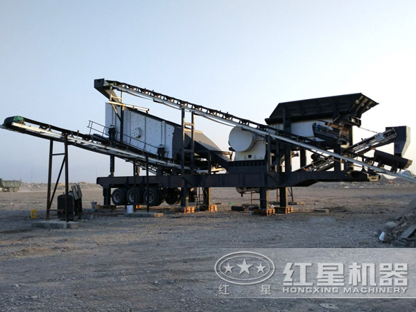 環(huán)保節(jié)能是現代移動石頭破碎機前進的方向