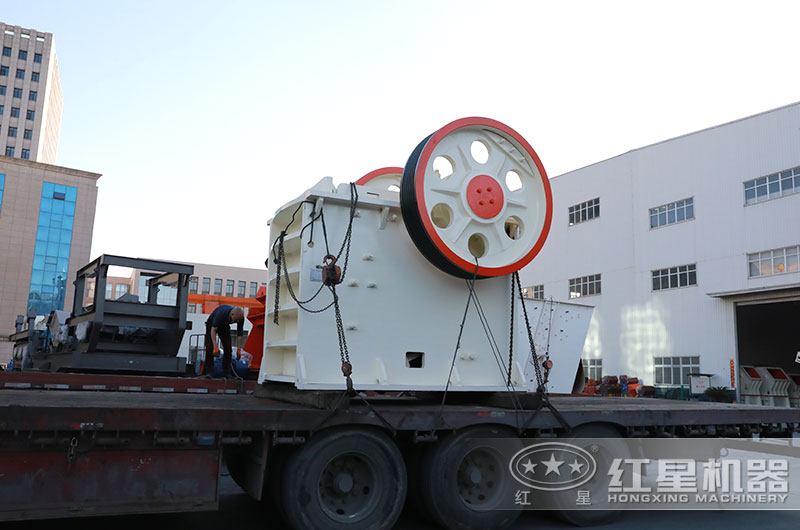 青石破碎制砂用什么設(shè)備？哪種好？