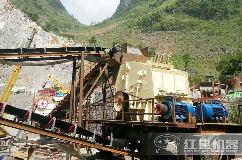 廢玻璃破碎哪種設(shè)備好？