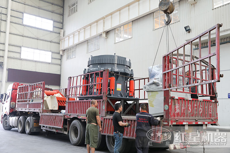 處理細料的圓錐破碎機下料口多大，產(chǎn)量是多少？