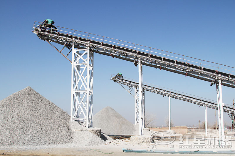 碎石粉碎機每天能碎多少噸石料？大概多少錢一套？