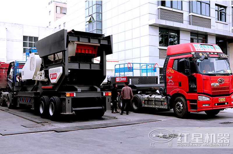 移動(dòng)砂石機(jī)器成套價(jià)格多少錢，求有資歷正規(guī)礦山設(shè)備廠家推薦