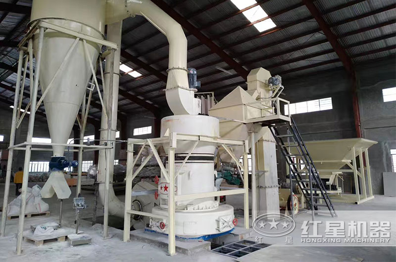 有沒有磨粉機(jī)現(xiàn)場工作視頻？多少錢一臺(tái)？