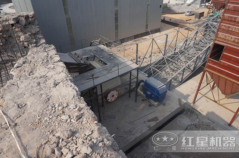 片石加工成石子需要什么設(shè)備？江蘇鹽城有成功案例嗎？