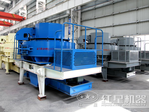 立式?jīng)_擊式破碎機(jī)設(shè)備